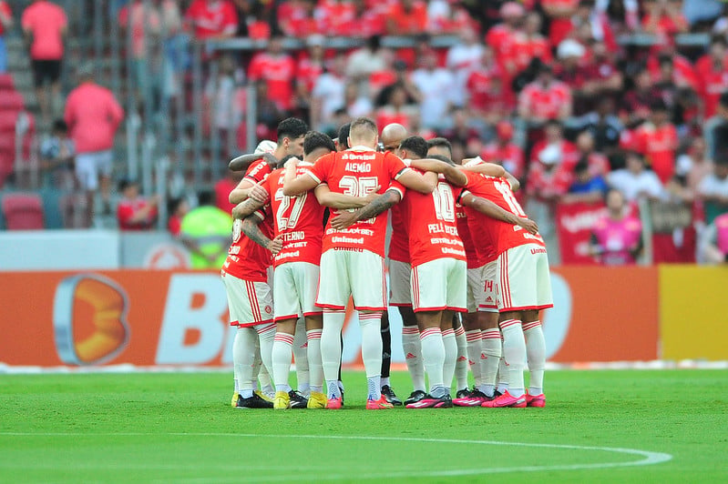 Internacional sai atrás no placar, mas busca empate com Avenida pelo Campeonato Gaúcho