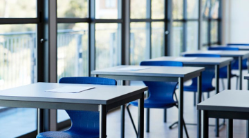 Criança de 11 anos foge de escola após professor retirar celular por indisciplina no DF
