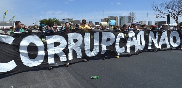 mcce-destaca-fundamentos-constitucionais-do-voto-da-ministra-carmen-lucia-em-defesa-da-lei-da-ficha-limpa mcce-destaca-fundamentos-constitucionais-do-voto-da-ministra-carmen-lucia-em-defesa-da-lei-da-ficha-limpa