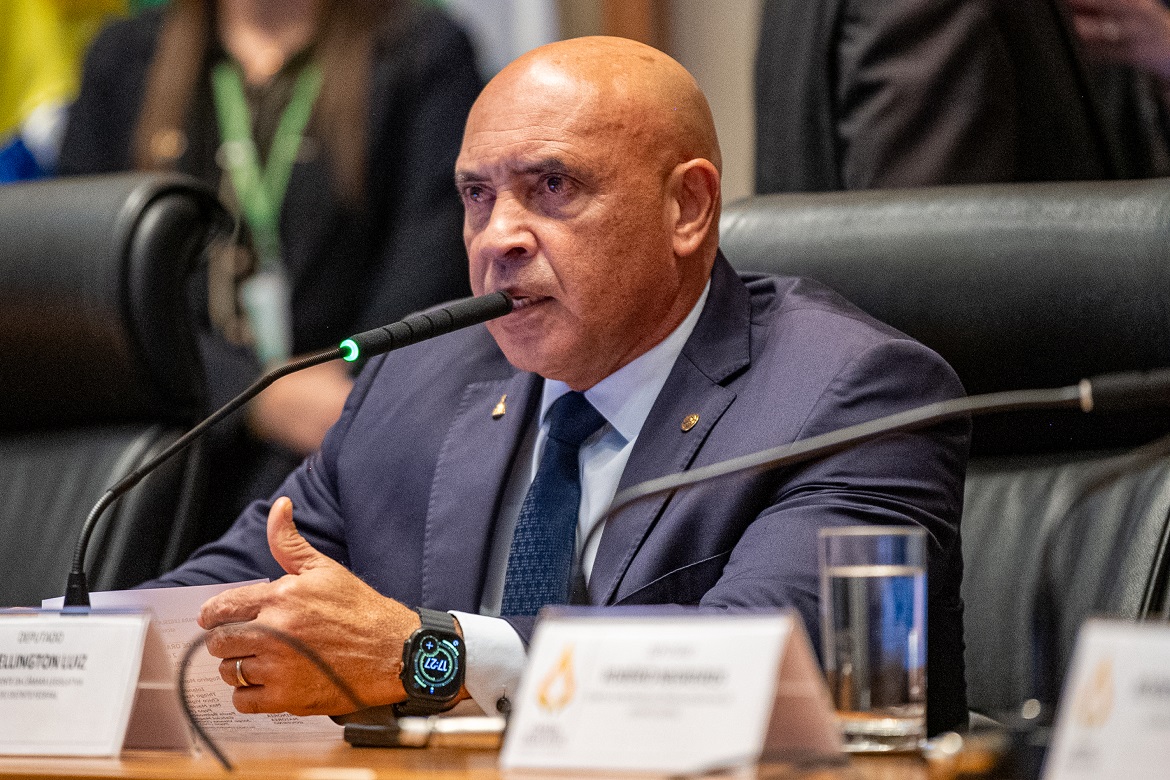 cldf-realiza-sessao-solene-em-homenagem-ao-sistema-integrado-de-normas-juridicas-do-df cldf-realiza-sessao-solene-em-homenagem-ao-sistema-integrado-de-normas-juridicas-do-df