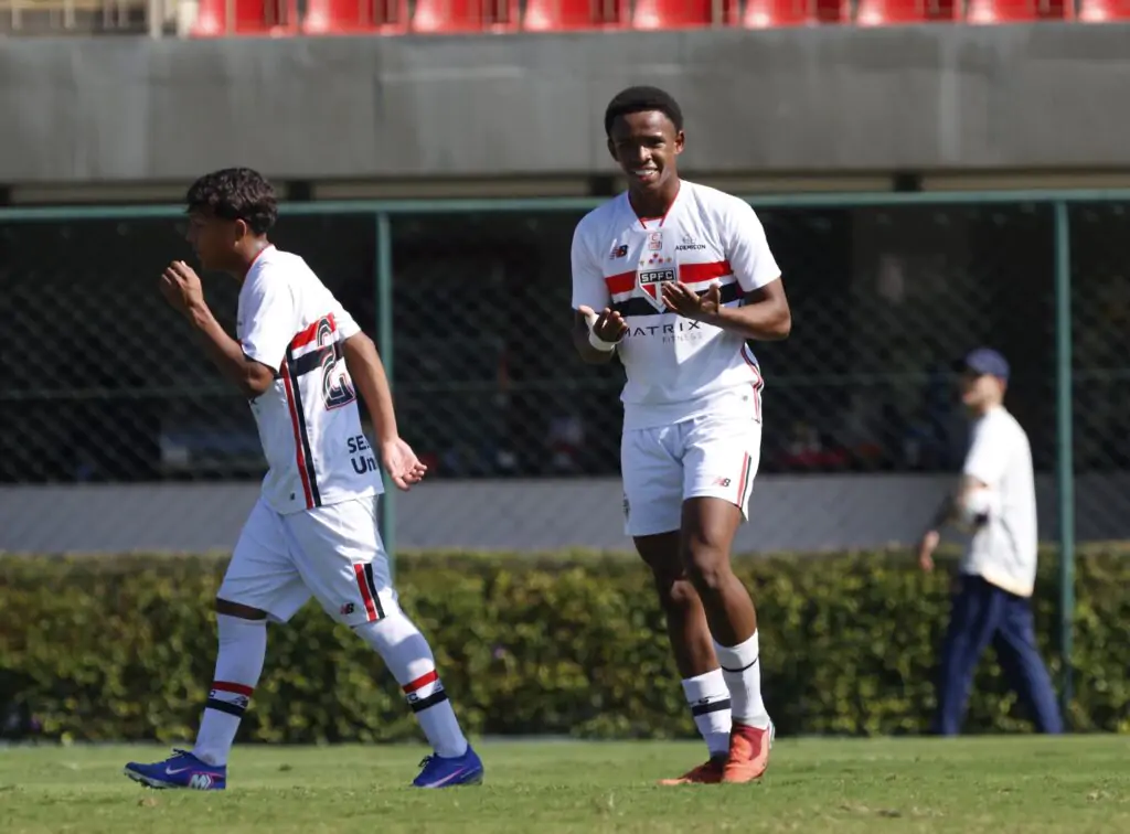 sao-paulo-x-flamengo:-veja-informacoes-e-onde-assistir-ao-jogo-pelo-brasileiro-sub-17 sao-paulo-x-flamengo:-veja-informacoes-e-onde-assistir-ao-jogo-pelo-brasileiro-sub-17